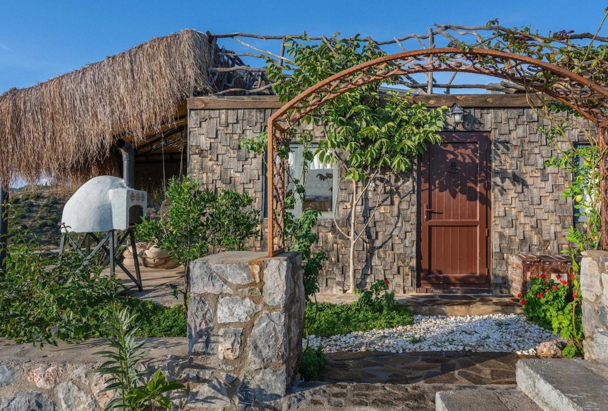 Teos Retreat Houses-passiflora * Izmir