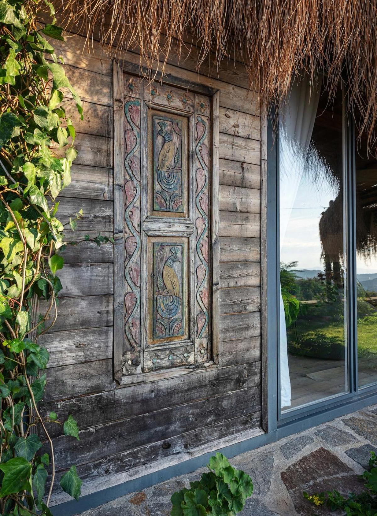 Teos Retreat Houses-passiflora *